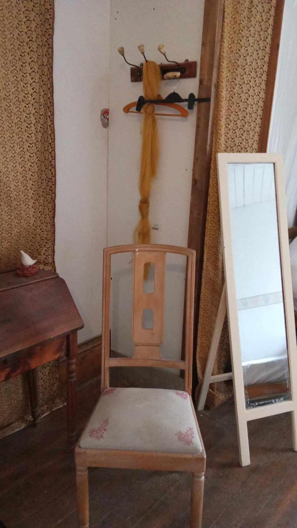 La Grille Fleurie, Chambres D'Hote Chez L'Habitant Arthonnay Eksteriør bilde